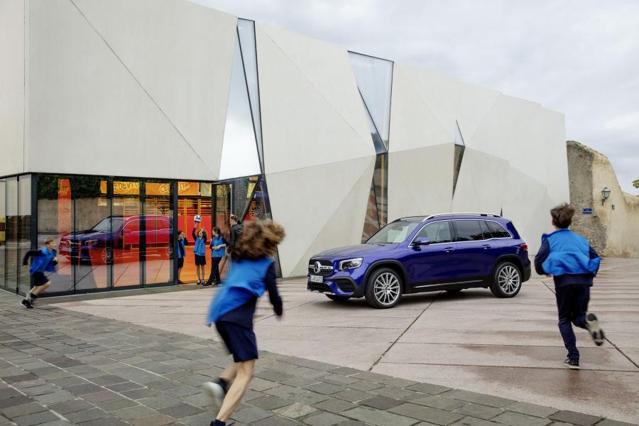  Mercedes-Benz GLB250 AMG Line (X247) 2019 года  (WW) (фото 16 из 47)